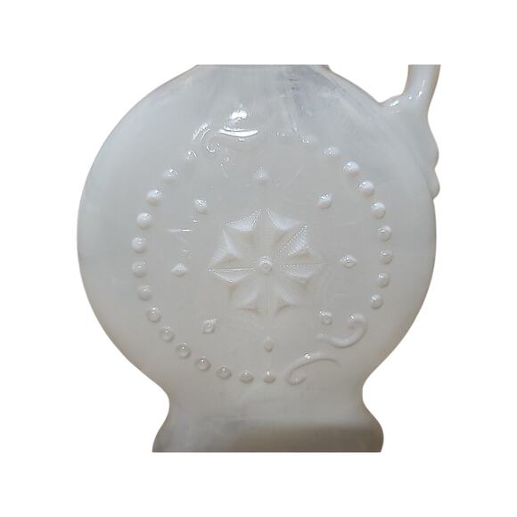 Vintage Milk Glass Jim Beam Whiskey Liquor Bottle Decanter W/ Stopper 1957 D344 - Picture 4 of 10